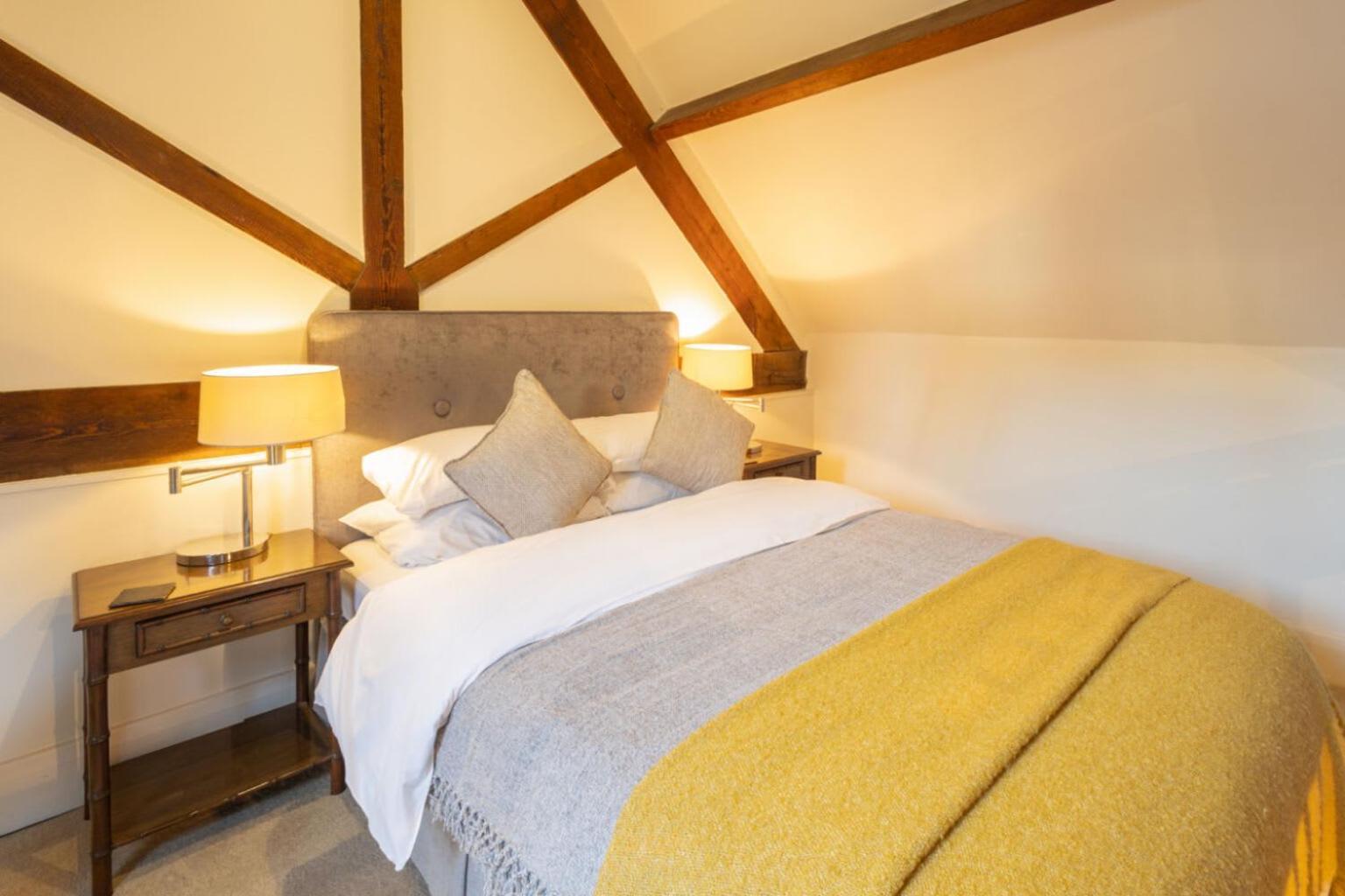 The Raven Hotel Much Wenlock Buitenkant foto