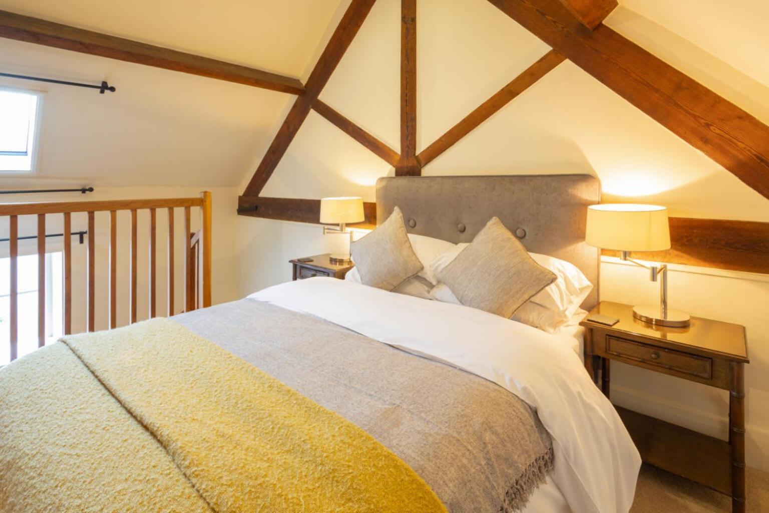 The Raven Hotel Much Wenlock Buitenkant foto