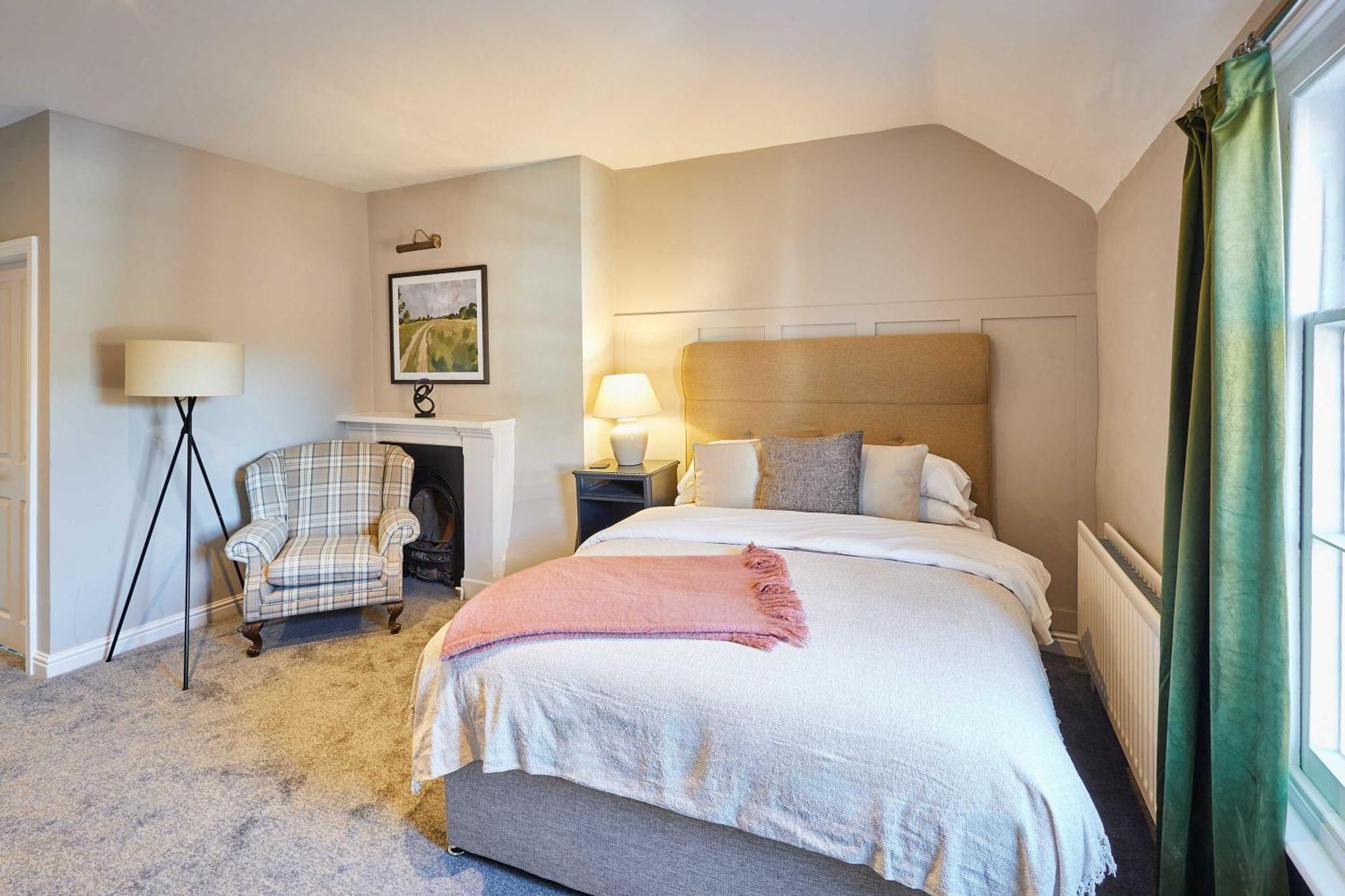 The Raven Hotel Much Wenlock Buitenkant foto