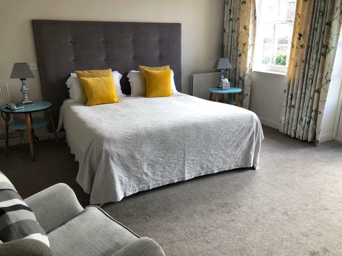 The Raven Hotel Much Wenlock Buitenkant foto